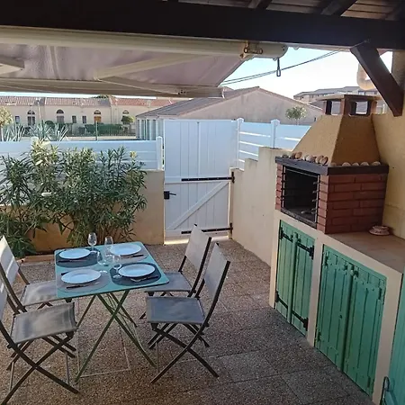 Hauts De Pierre Tatil Evi